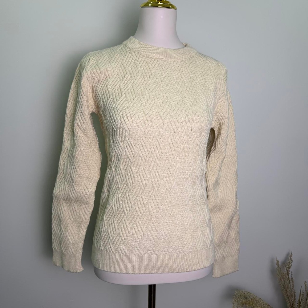NWT Novelle Cream Diamond Textured Cable Knit Long Sleeve Sweater (M)